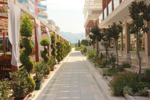 Fishta Hotel & Apartments Velipojë Eksteriør billede