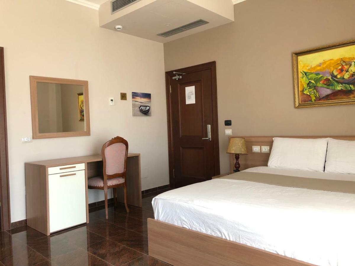 Fishta Hotel & Apartments Velipojë Eksteriør billede