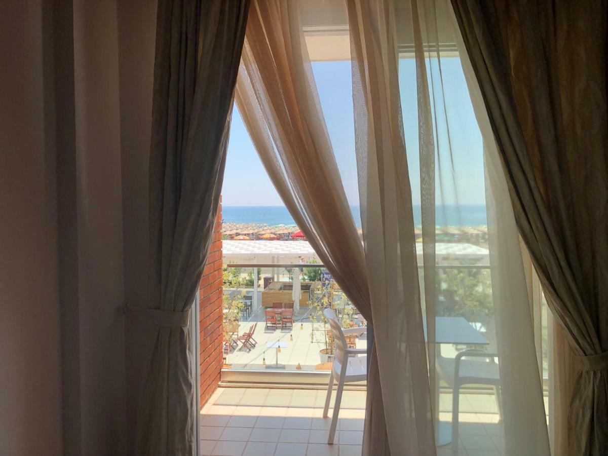 Fishta Hotel & Apartments Velipojë Eksteriør billede